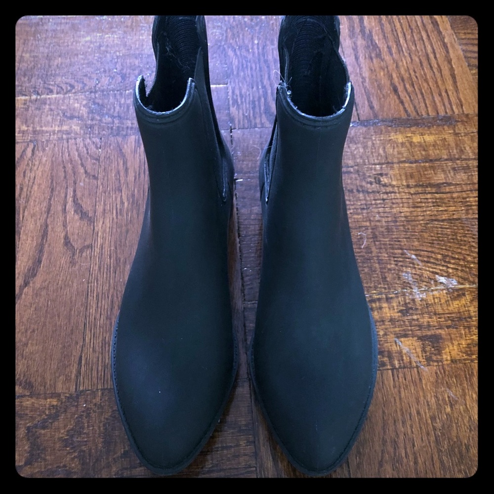 Jeffrey Campbell black rain booties size 6